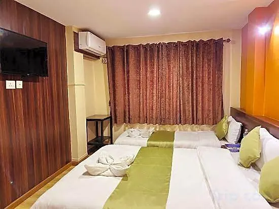 Hostel Holiday Hostel *