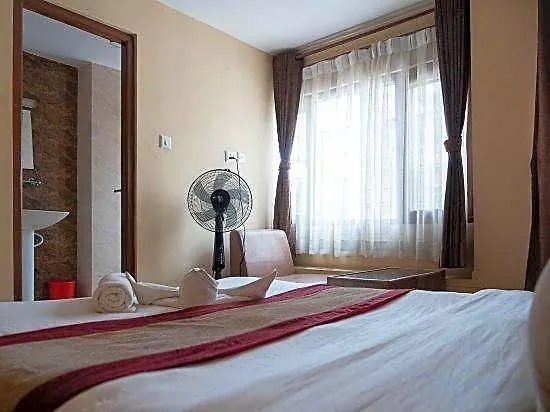 Holiday Hostel Hostel *