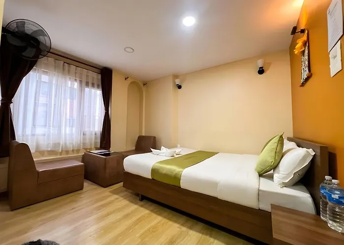 Auberge de jeunesse Holiday Hostel *